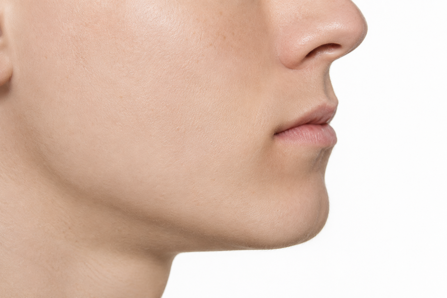 AES Beauty akne ve leke bakımı uzmanı