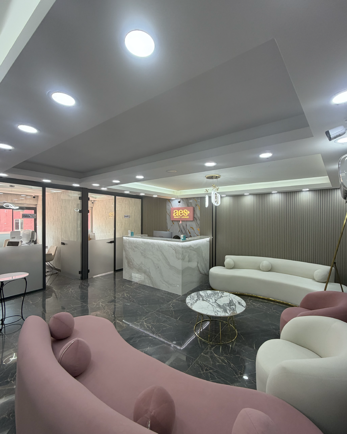 AES Beauty Müşteri Temsilcisi